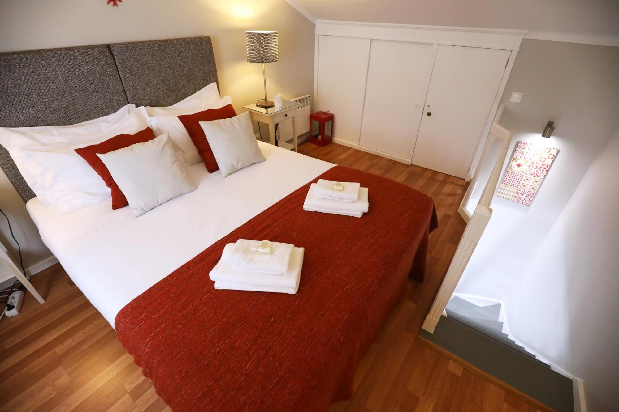 Bica Little House Appartement *
